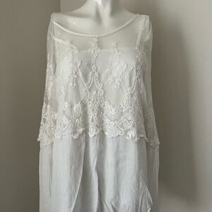 Torrid White Garment with Black Label